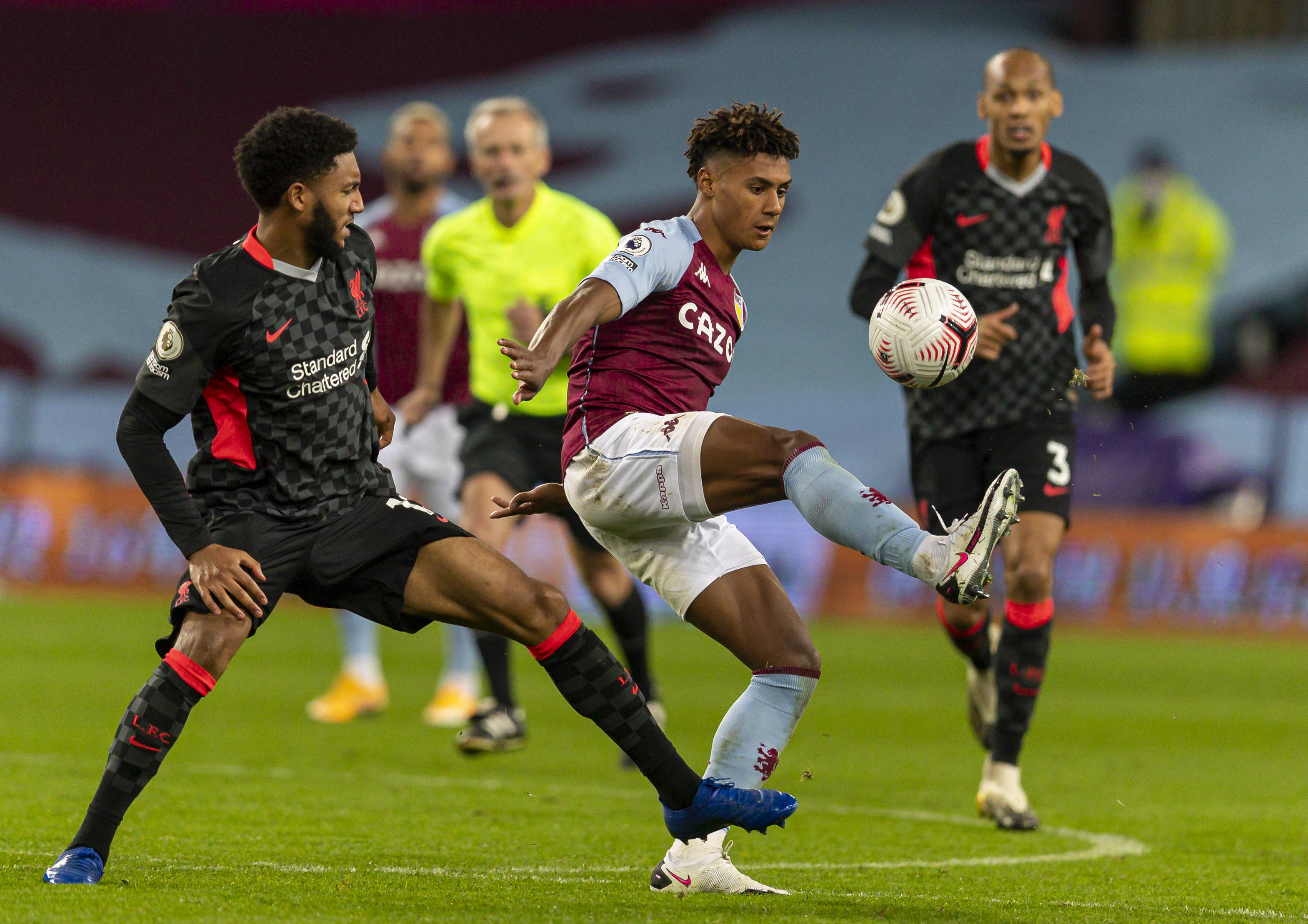 是她前行的 是她前行的