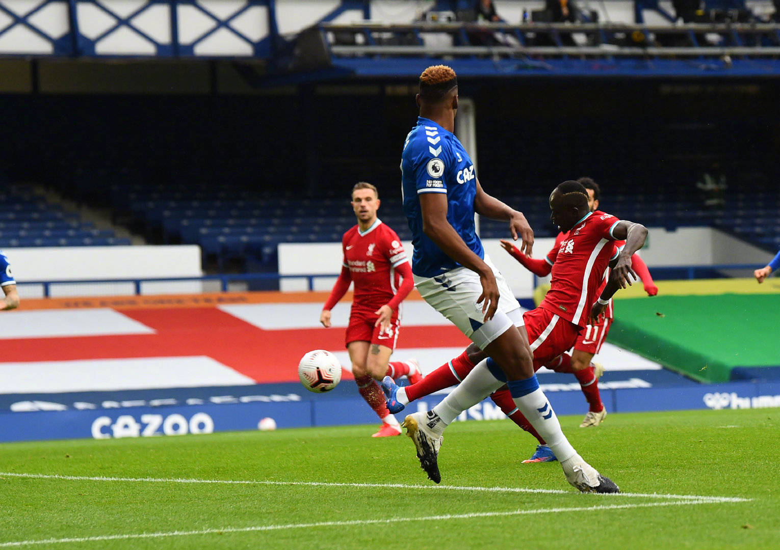 随着停电的 随着停电的